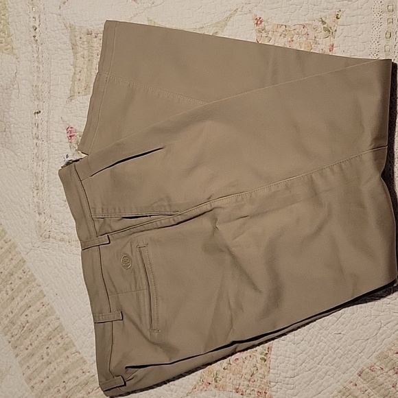 Men's Dress Wranglers - Picture 1 of 3
